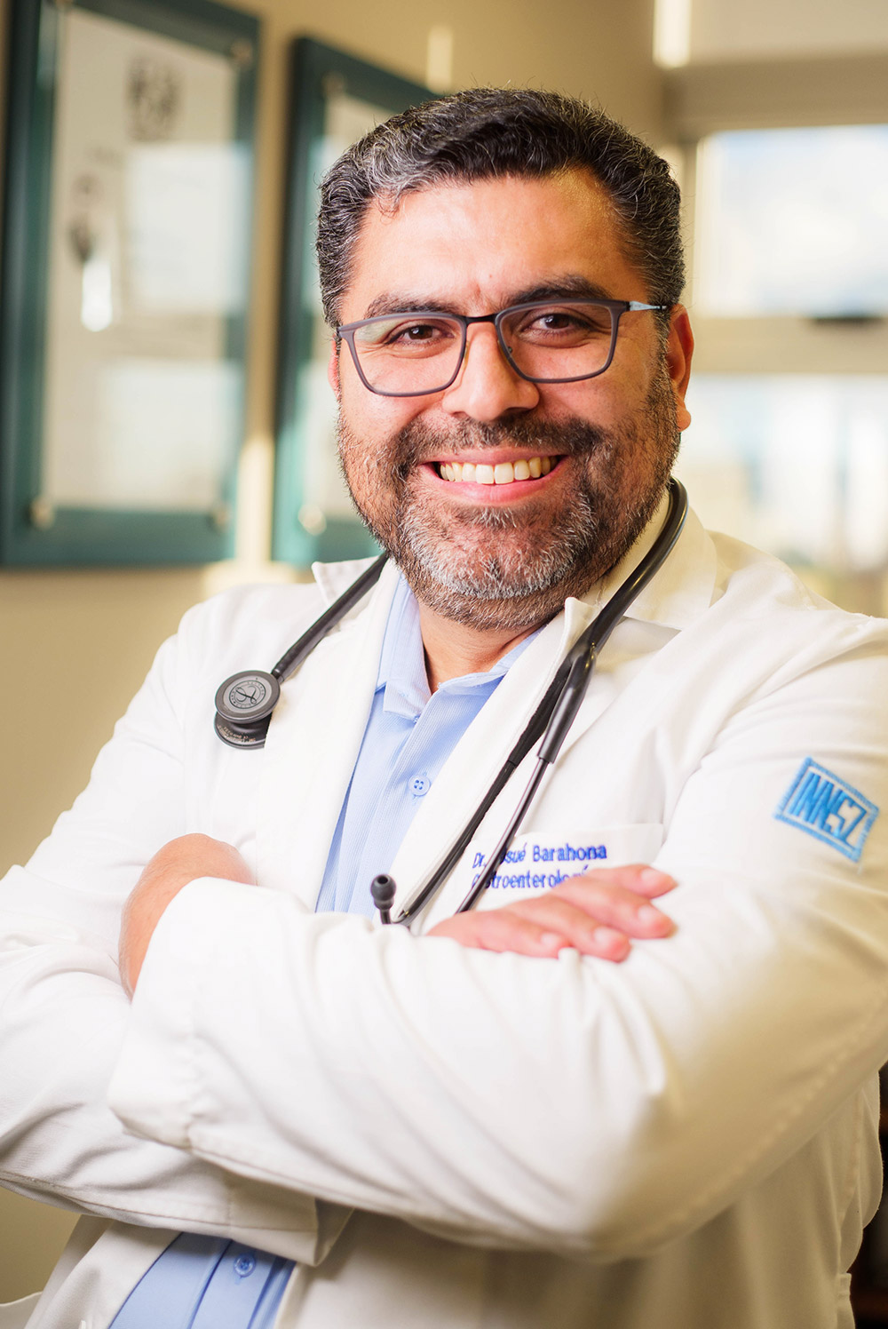 Dr. Josué Barahona Garrido